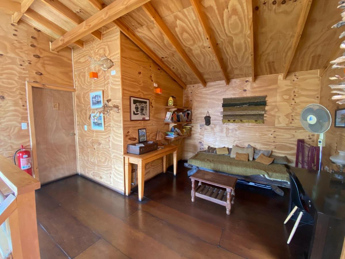 Hostal Palafito Waiwen Castro Εξωτερικό φωτογραφία